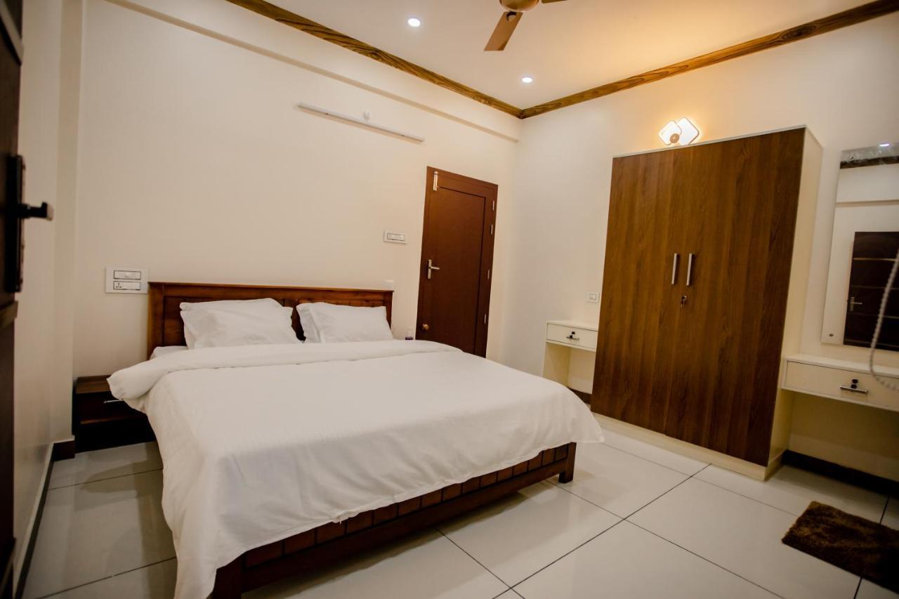 Cliff Way Apartments Varkala Kültér fotó