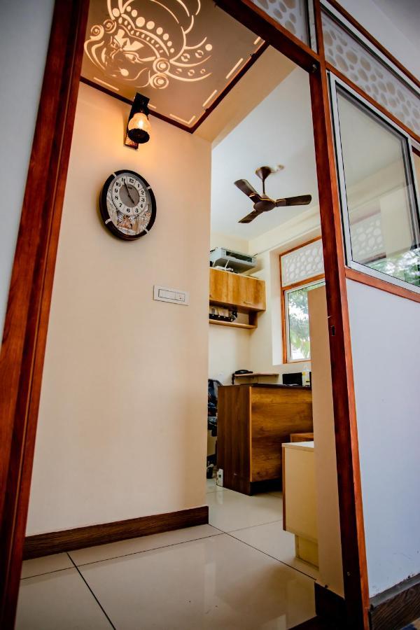 Cliff Way Apartments Varkala Kültér fotó